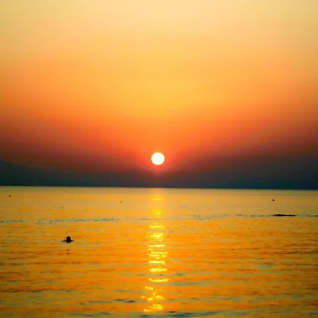 Apartment Sunset Amazing Sea View- With Fireplace -starlink Wifi *