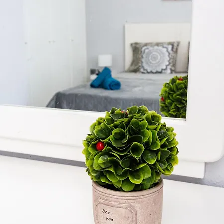 아파트 Sunset Amazing Sea View- With Fireplace -starlink Wifi 시비리